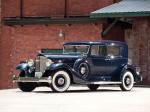 Packard Twelve Club Sedan 1933 года